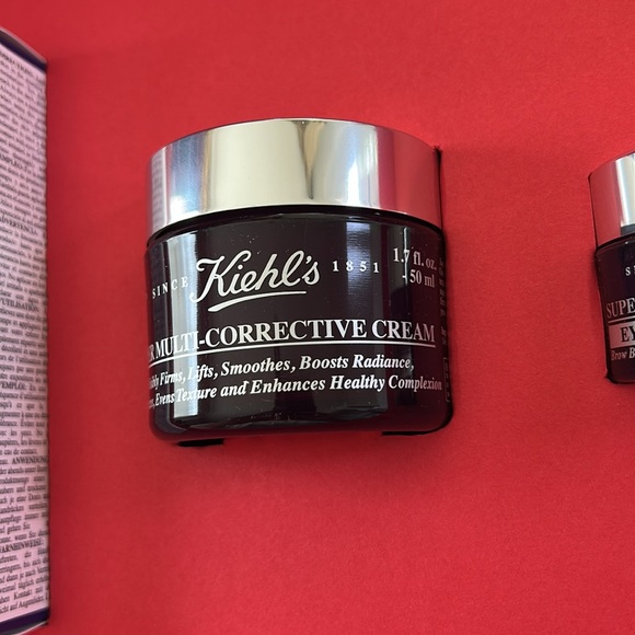 KIEHL’S youthful holiday classics 3 fullsize products set (serum/cream/eye) - Picture 9 of 11